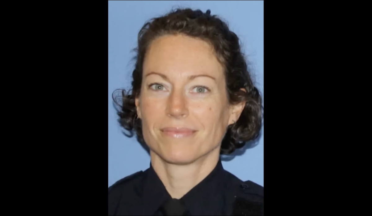 Cincinnati Cop Who Was Caught on Camera Hurling N-Word Loses Battle to Get Her Job Back; NAACP Applauds Decision Cincinnati Cop Who Was Caught on Camera Hurling N-Word Loses Battle to Get Her Job Back; NAACP Applauds Decision