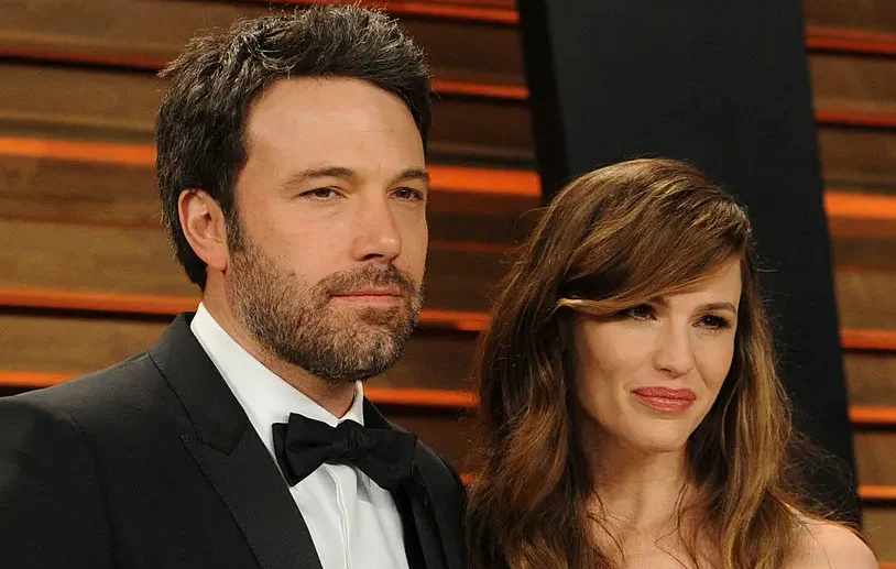 WEST HOLLYWOOD, CA - MARCH 02: Ben Affleck and Jennifer Garner attend the 2014 Vanity Fair Oscar Party hosted by Graydon Carter on March 2, 2014 in West Hollywood, California. (Photo by Jon Kopaloff/FilmMagic)