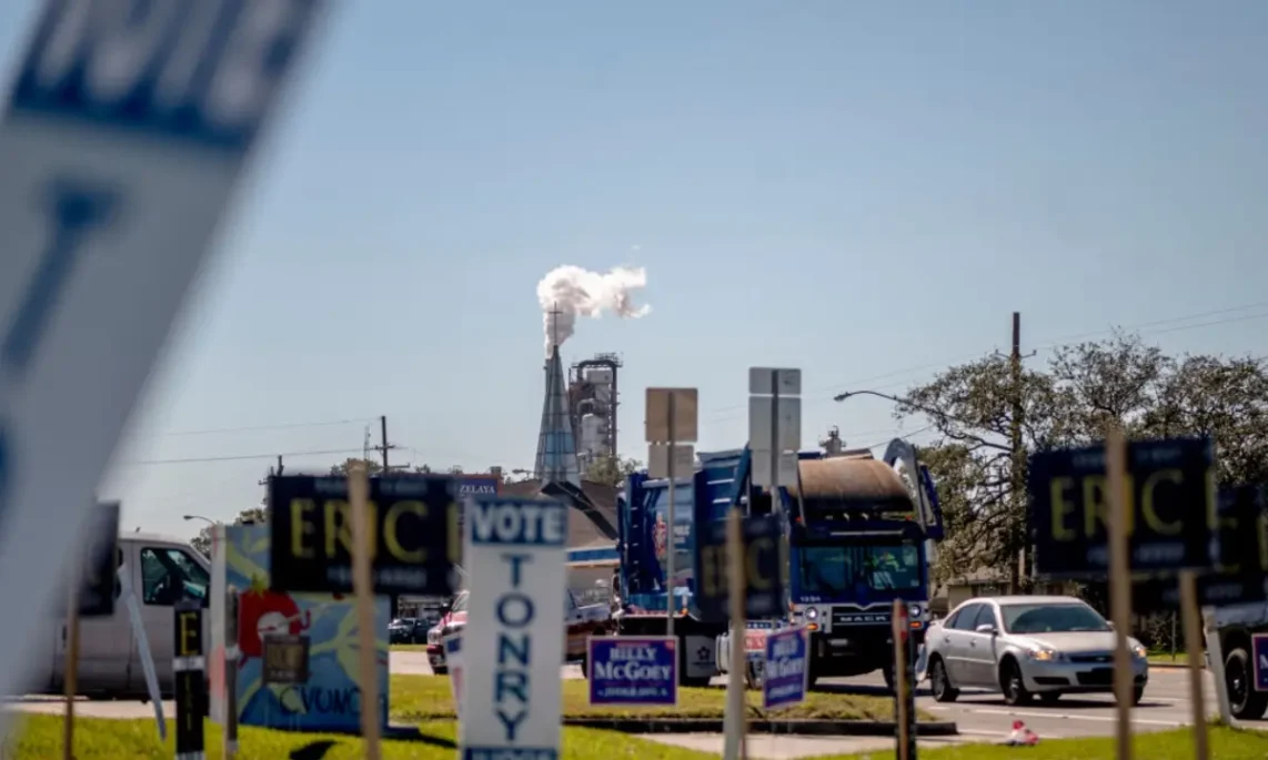 Louisiana Court Blocks Congressional Map That Fixed Racial Discrimination Against Black Voters After White Voters Sue, Cl