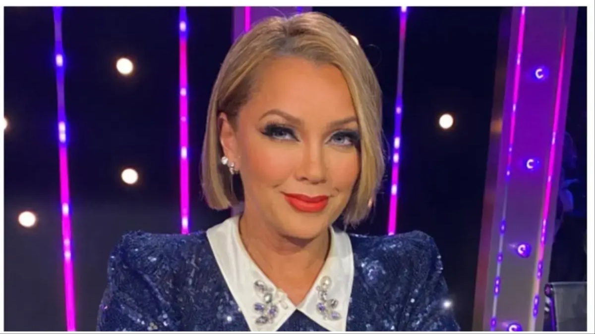 'Her Neck?!?': Vanessa Williams' New Look Gets People Talking as Fans ...