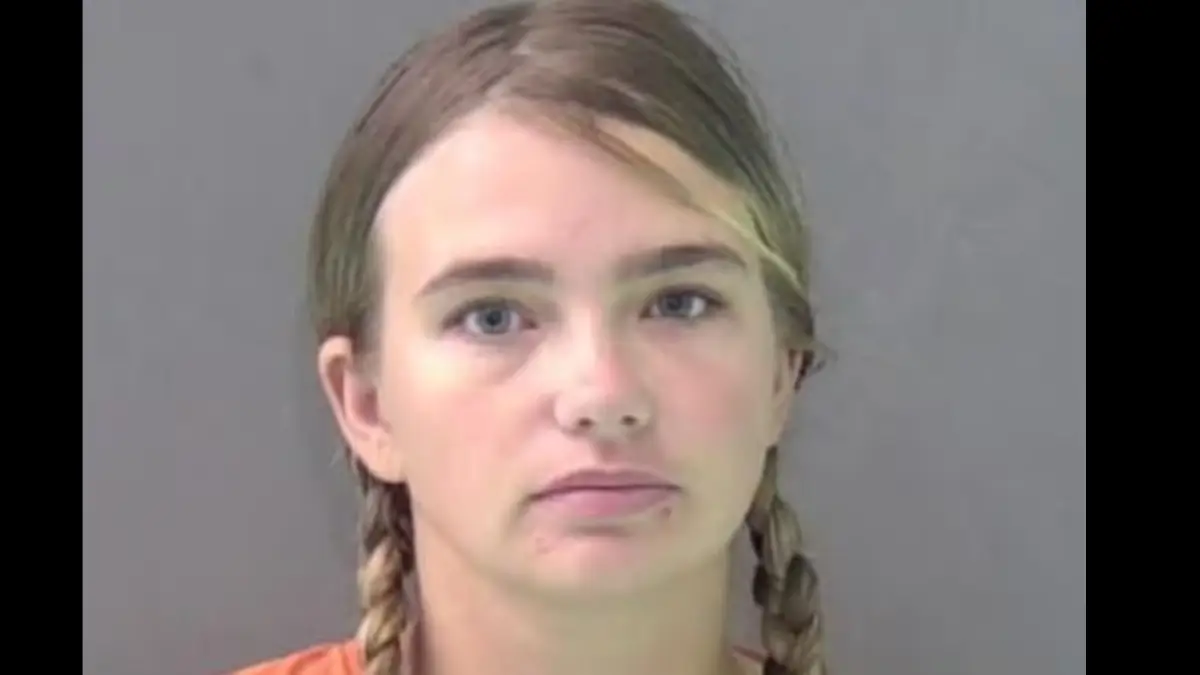 exas Mom Leaves 16-Month-Old Home Alone and Travels 160 Miles to Go on Hinge Date; Witness Saw Toddler Dangling from 'Broken Window' In Deplorable Condition