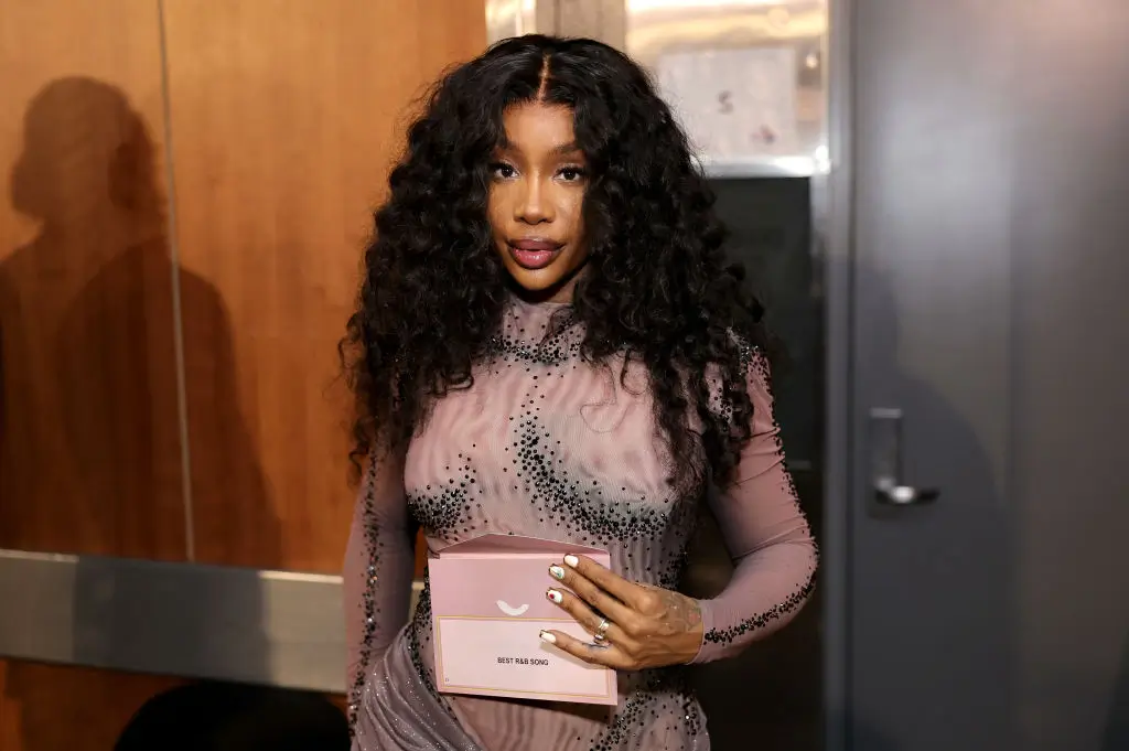 LOS ANGELES, CALIFORNIA - FEBRUARY 04: SZA attends the 66th GRAMMY Awards at Crypto.com Arena on February 04, 2024 in Los Angeles, California. (Photo by Neilson Barnard/Getty Images for The Recording Academy)
