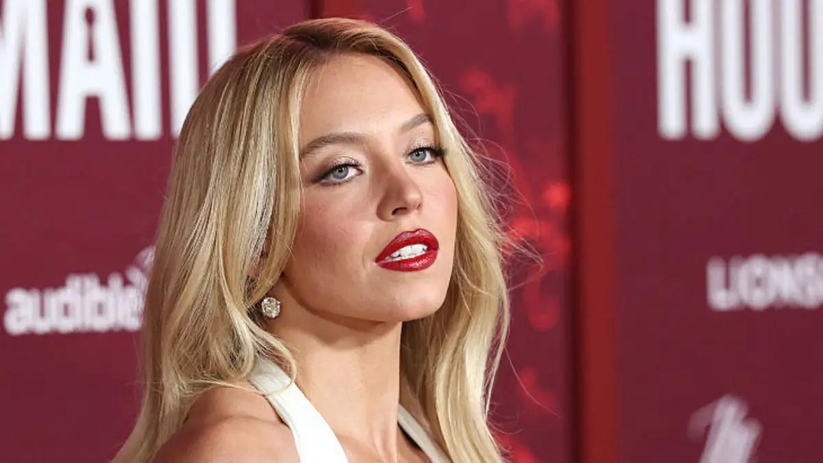 ‘She Wore Them Beforehand’: Sydney Sweeney Takes It Off for Hollywood, Then Leaves Her Undergarments Behind — Fans Say It Was More Than a PR Stunt 