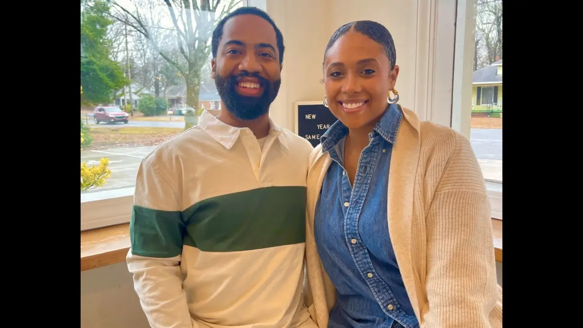 ‘Wage Theft’ or Market Reality?: Business Owner’s Job Posting Hit with Furious Online Critique Over ‘Disgustingly Low’ Salary Offer, Sparks Debate