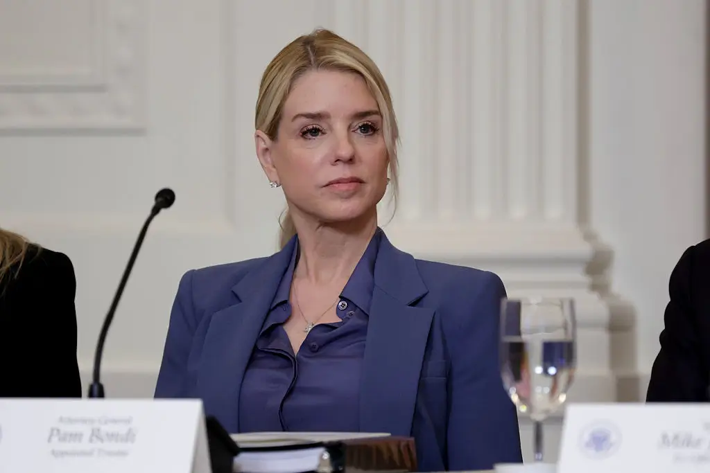 ‘Do It and Stay Away from Stairs!’: Pam Bondi Urged to Leak All of Epstein Files After Trump Firing As Her Testimony Over Scandal Looms