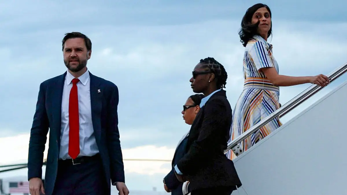 ‘Got Her’: JD Vance’s Wife Usha Thought She Could Distance Herself From Trump’s Inner Circle Until That MAGA Question Then One Photo Blew It Wide Open