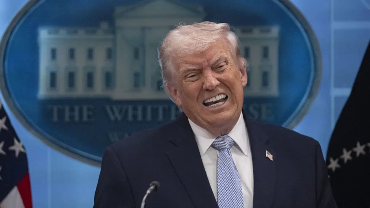 ‘She Should Have Slapped Him’: Trump Veers Off Mid Rant as His Eyes Lose Focus Then Introduces the Woman He Married Like She’s a Stranger