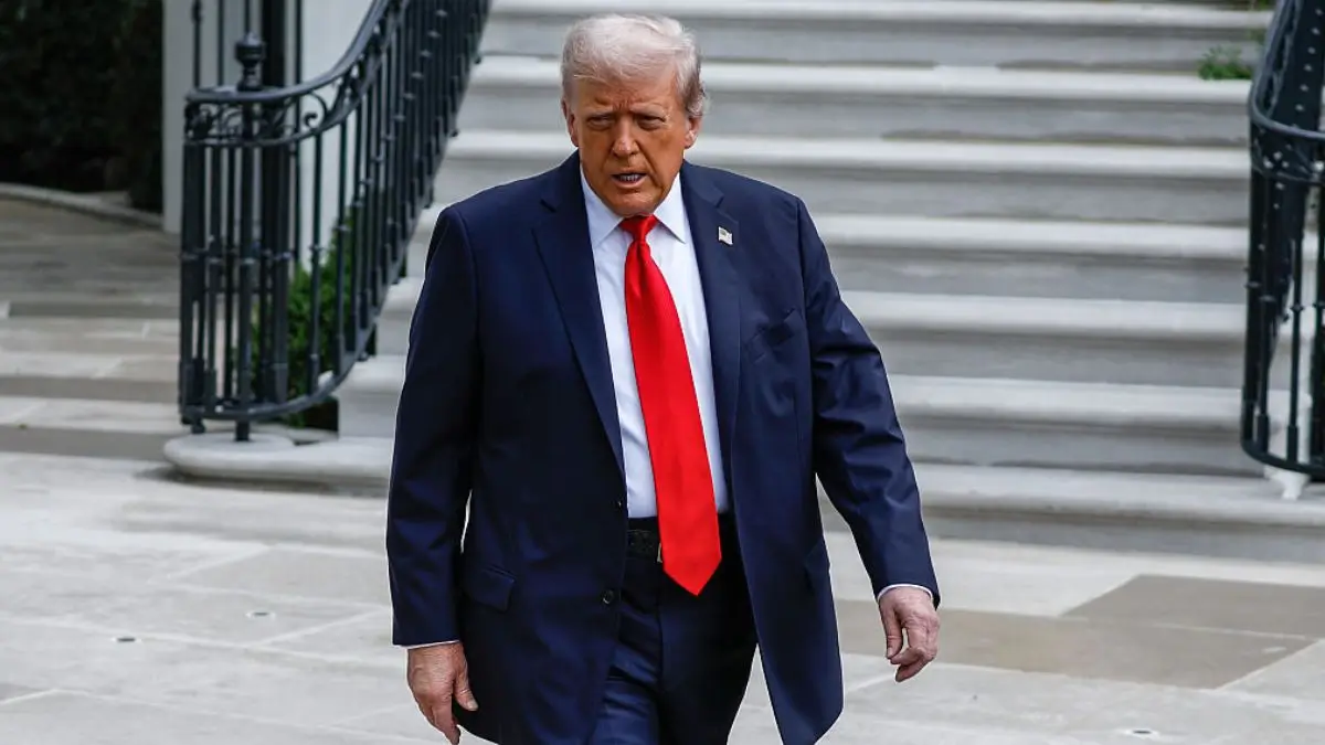 ‘He’s All Jacked Up’: Trump Returns with a Health Update After a Week Off Camera as Fans Zoom In on One Detail They Can’t Ignore