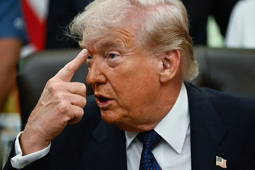 ‘IT’S A MIRACLE’: Trump Scrambles to Change His Look After Brutal ‘Wig’ Backlash Goes Viral — Then Fans Spot a Completely Different Detail