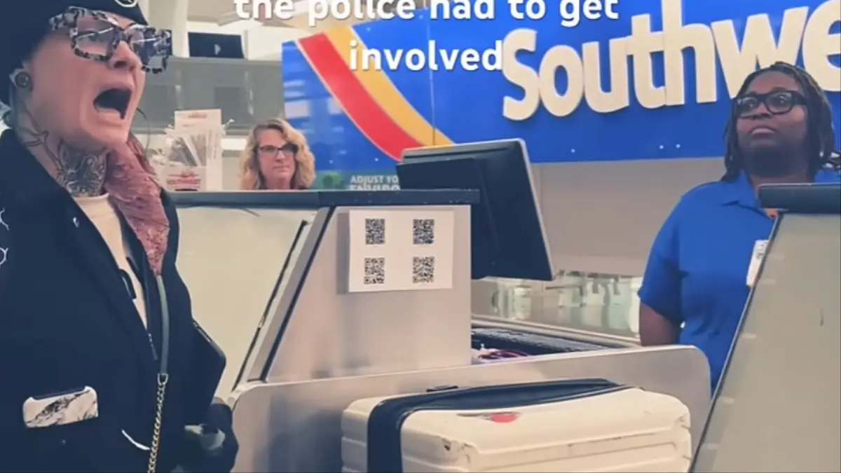 'I Am Freaking Out Right Now!': White Woman Launches Into Racist Tirade Against Airport Worker About Overweight Bag, Ends up In Handcuffs