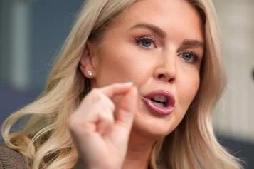 'Is That the Press Secretary?': Resurfaced Photo of Karoline Leavitt's