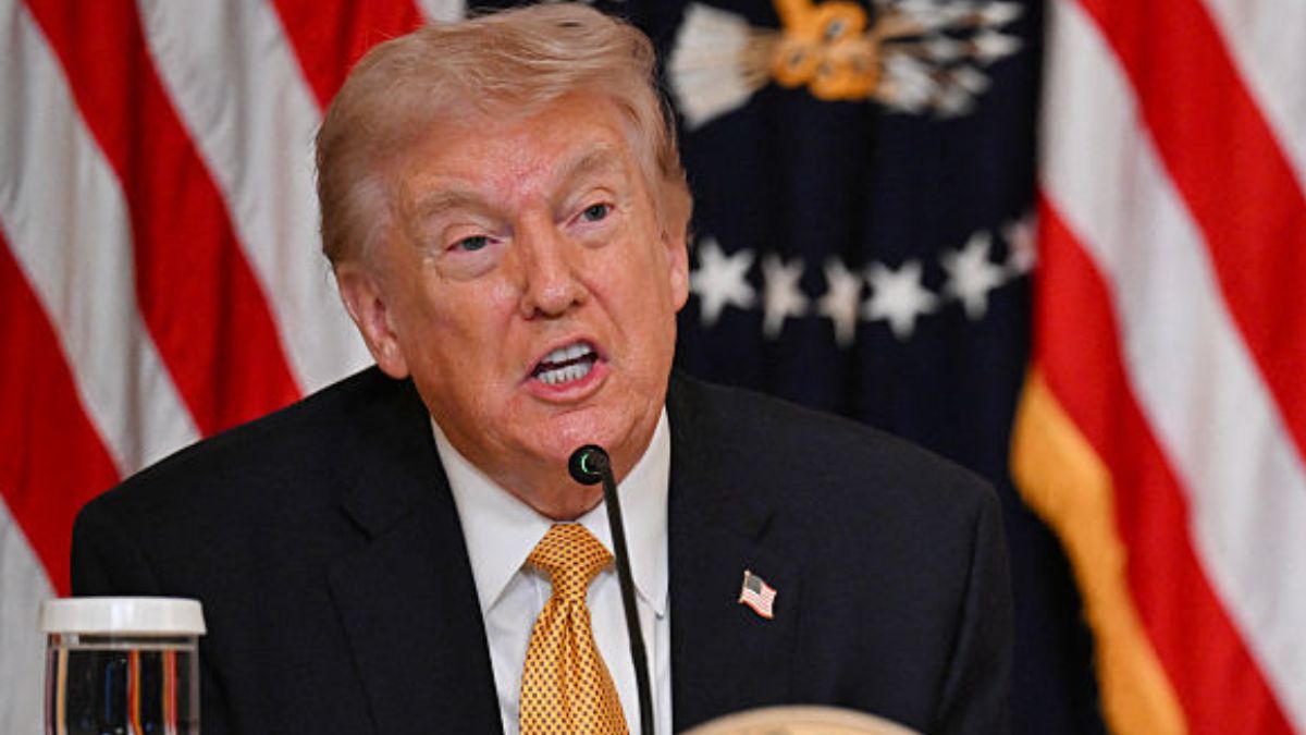 ‘That Wasn’t Public’: Trump Snaps at Kennedy Center Meeting — Pressures Mike Johnson to Tell the Story — When Johnson Hesitates Trump Blurts Out a Personal Bombshell That Freezes the Room