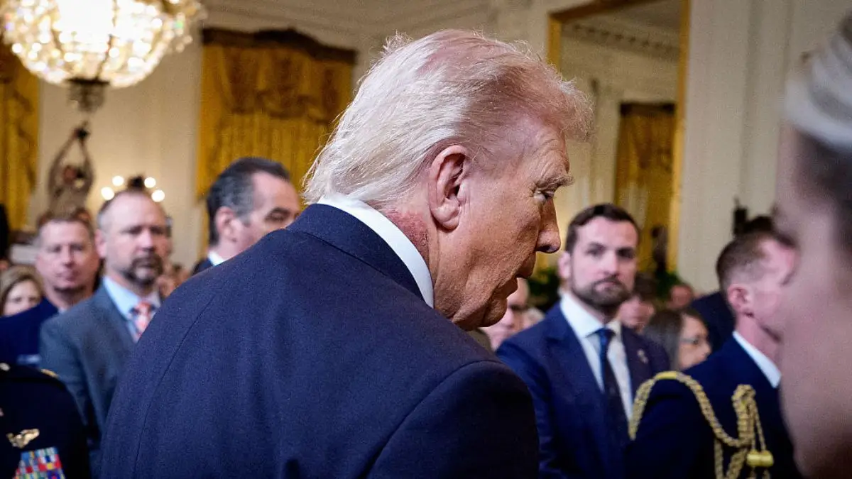 ‘He Curtsied?’: Trump Gets Confused, Makes Awkward Gesture Toward World Leader He Clearly Hoped No One Noticed