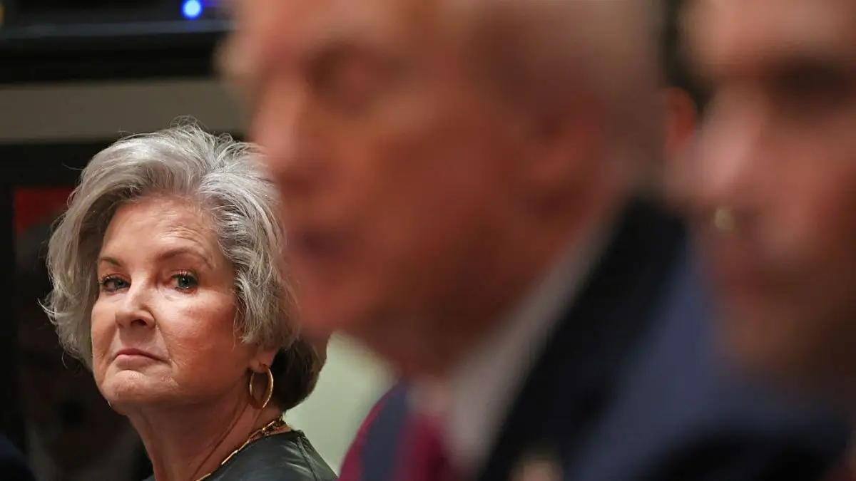 ‘Good Lord’: Trump Ally Susie Wiles’ Attempt to Hide in Oval Office Moment Backfires After Fans Get Distracted by Her Swollen Feet