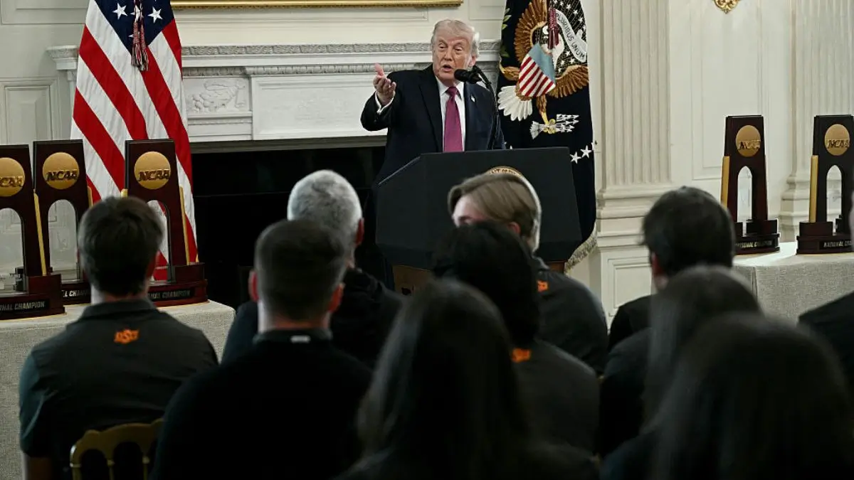 ‘Complete Moron’: Trump Invited Golf Champs To the White House for a Photo Op — But That One Chilling Detail In the Background Hijacks the Moment