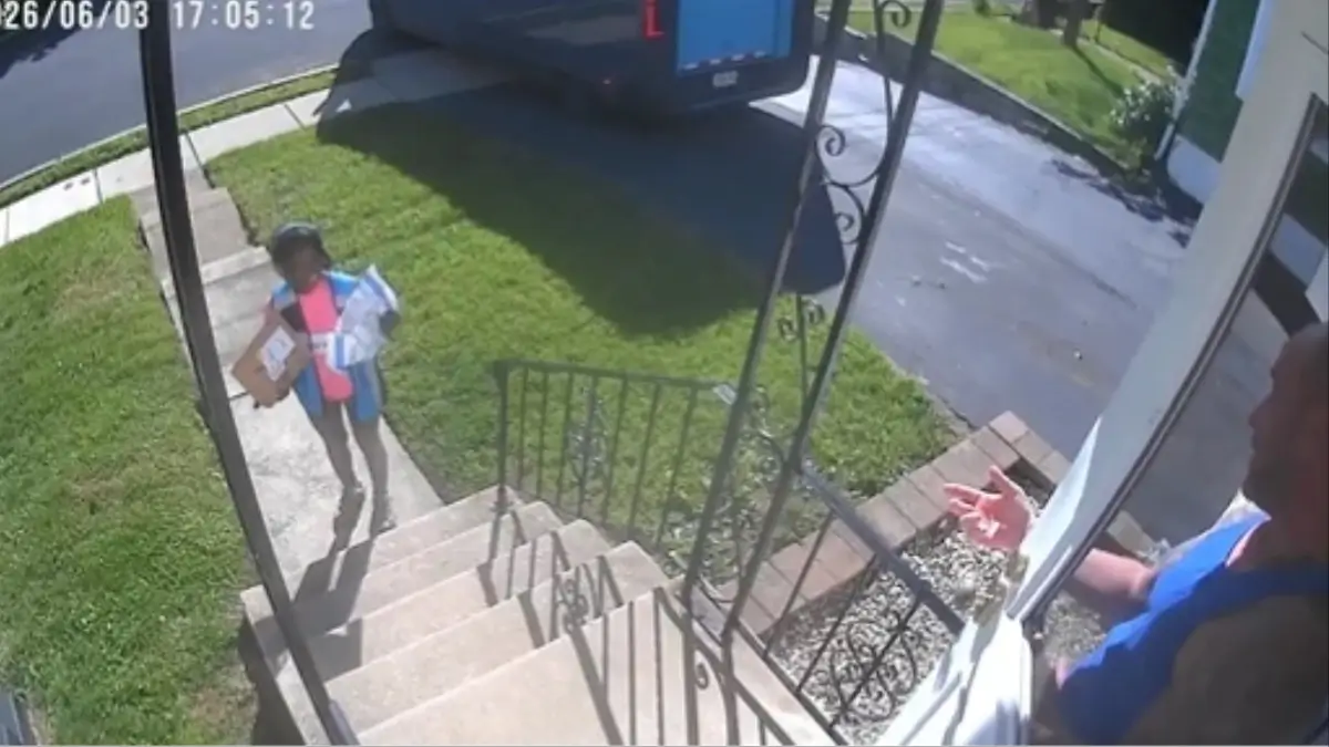 ‘Get Out!’: White Homeowner Unloads on Black Amazon Delivery Driver for Parking In His Driveway, and Viewers Are Split on Who’s Right