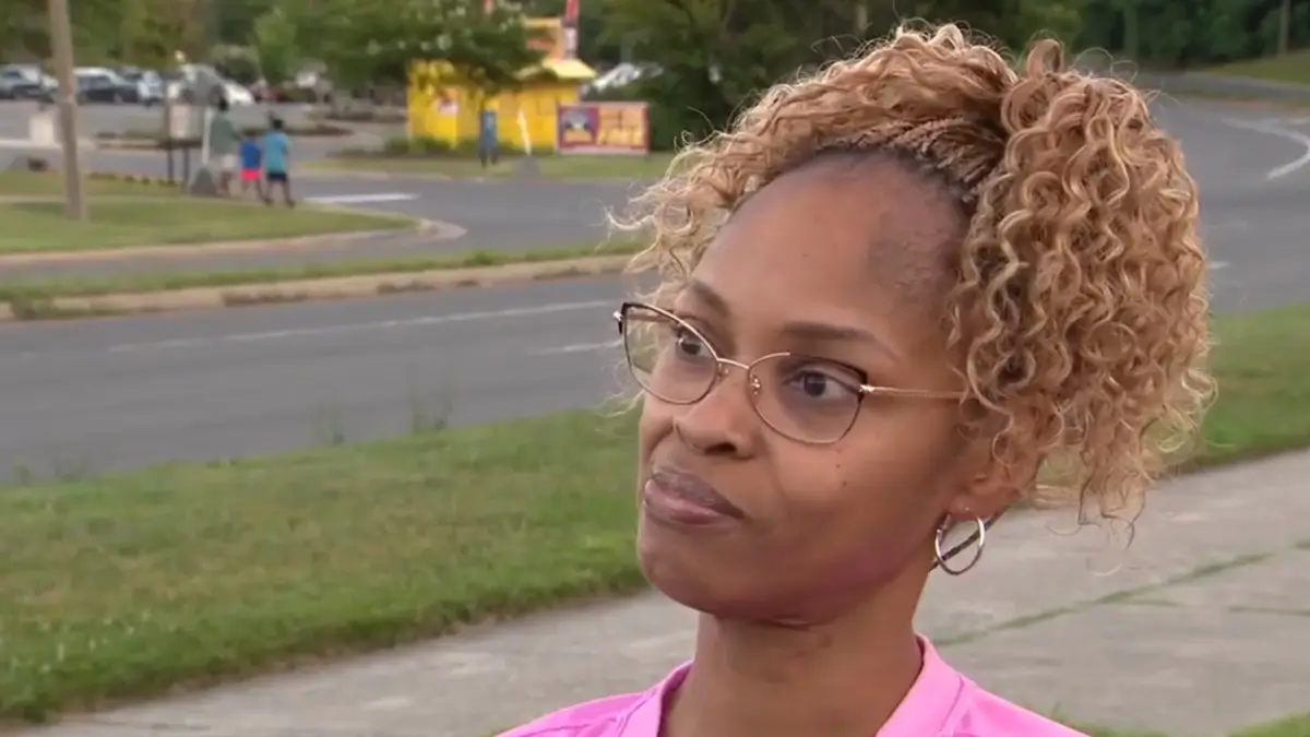 Virginia Wingstop Fires Employee for Writing Racial Slur on Order, and They Didn't Stop There