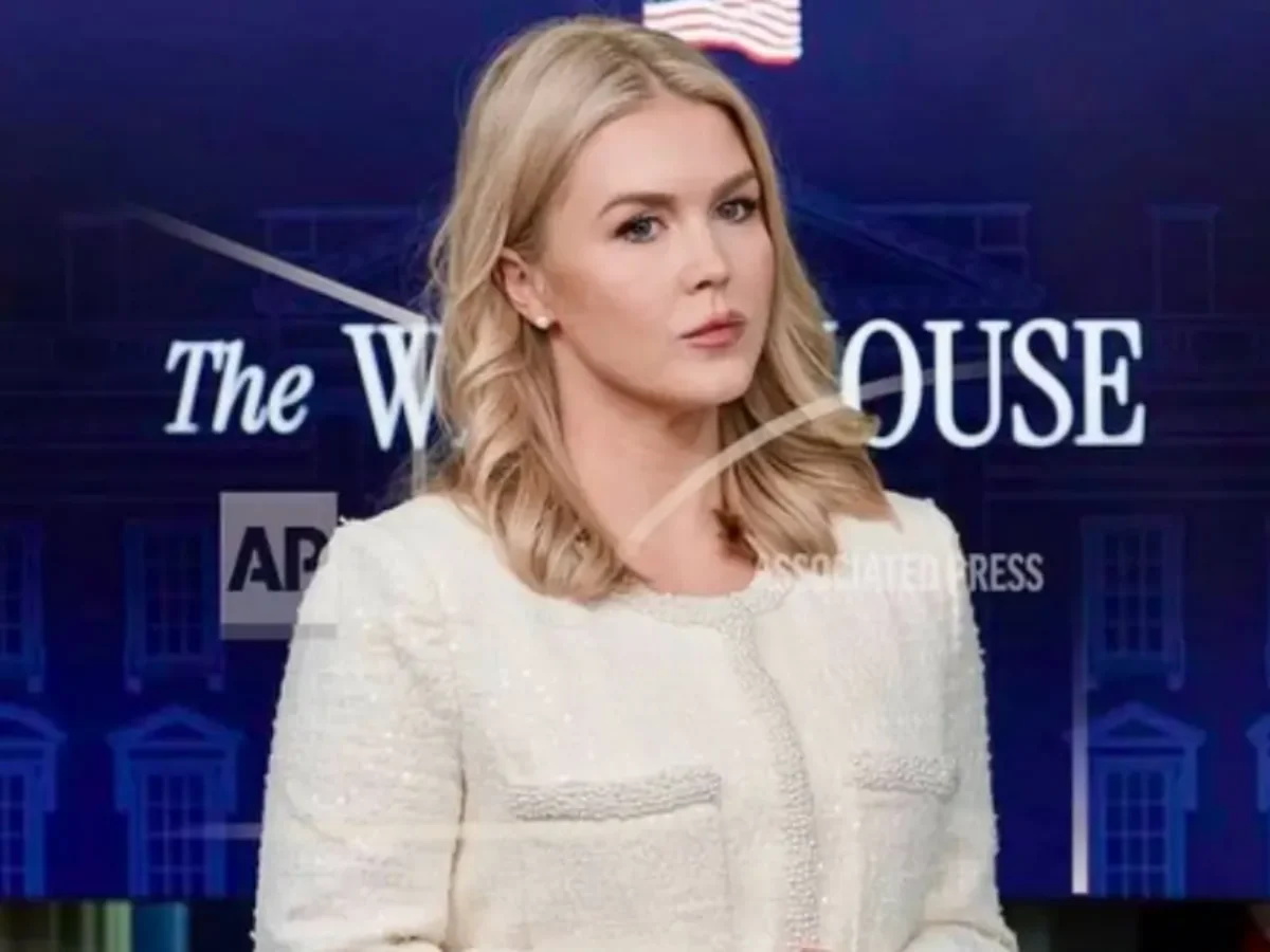 'Looking a Bit Thick': Karoline Leavitt's Tight Green Dress In New Video with Donald Trump Has Fans 'Distracted' 'Looking a Bit Thick': Karoline Leavitt's Tight Green Dress In New Video with Donald Trump Has Fans 'Distracted'