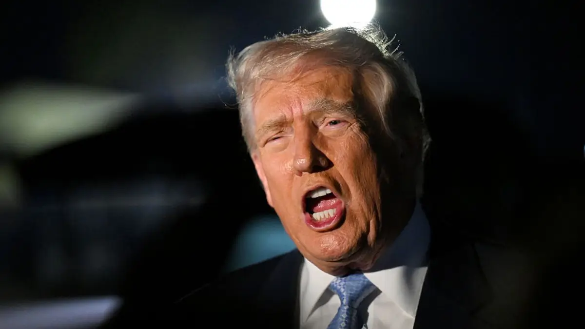 ‘Such a Weak Man’: Trump’s Pattern of Snapping at Reporters Is Going Viral and Viewers Noticed the One Thing Every Clip Has in Common