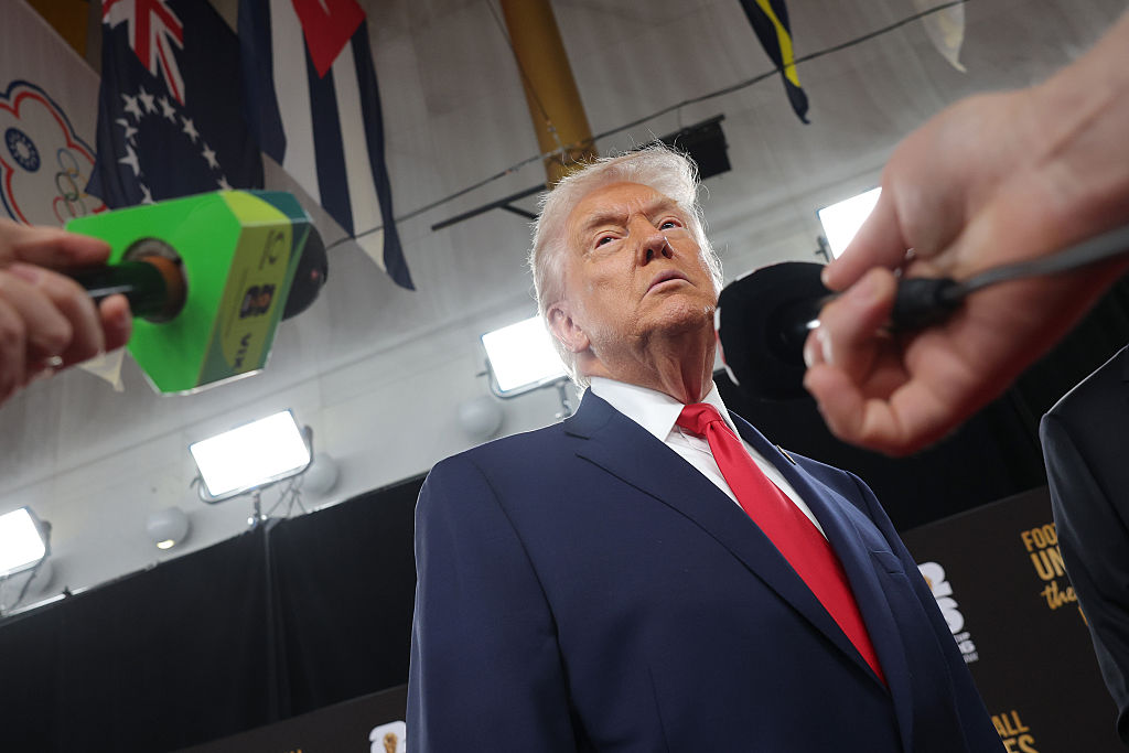 Trump’s Wax Figure Was Quietly Taken Off Display After What Visitors Kept Doing to It Trump’s Wax Figure Was Quietly Taken Off Display After What Visitors Kept Doing to It